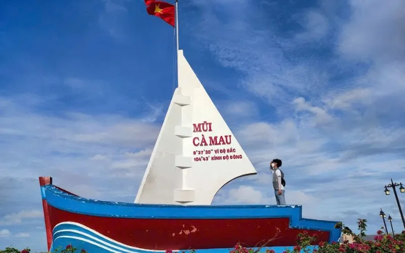 Cho thuê xe đi Cà Mau Đất Mũi