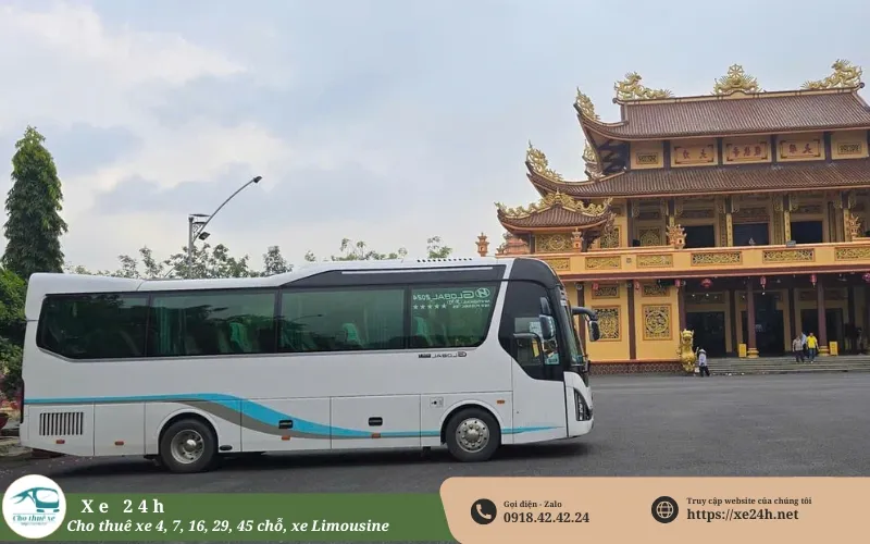 Thuê xe 29 chỗ đi Đồng Tháp