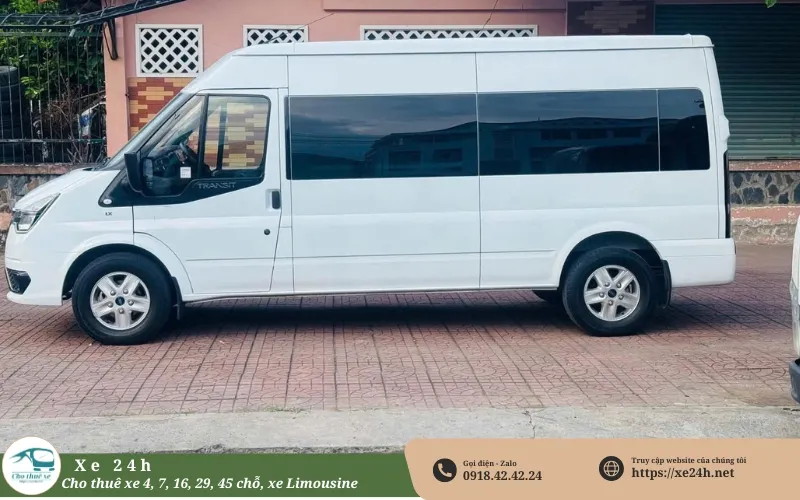 Cho thuê xe 16 chỗ Ford Transit 2023