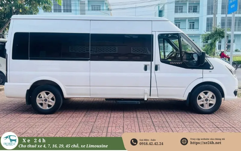Cho thuê xe 16 chỗ Ford Transit 2023