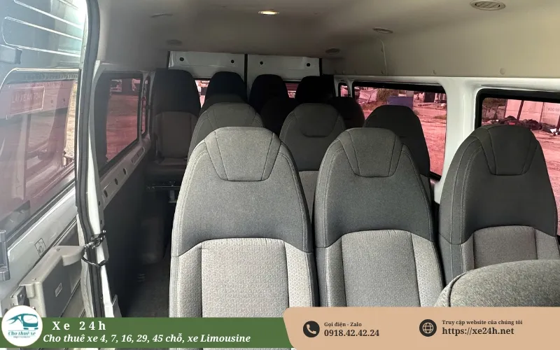 Cho thuê xe 16 chỗ Ford Transit 2023
