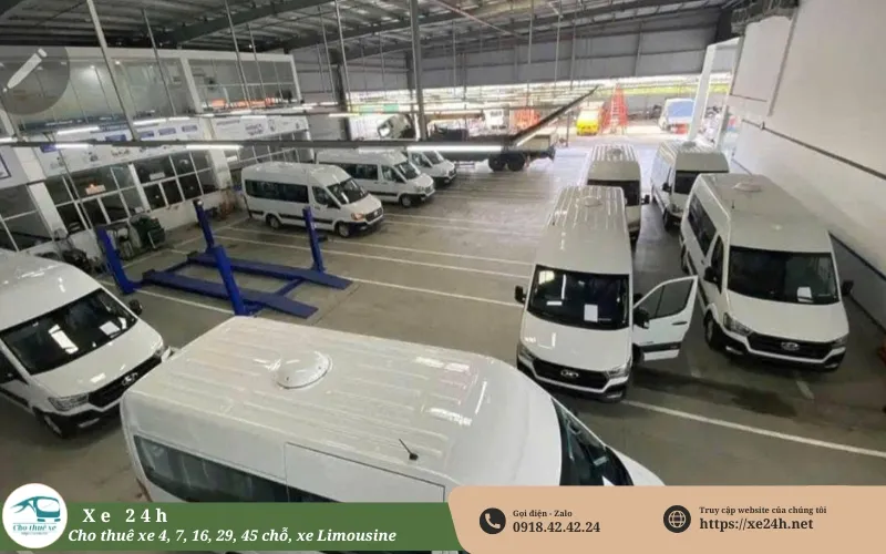 Thuê xe 16 chỗ Hyundai Solati