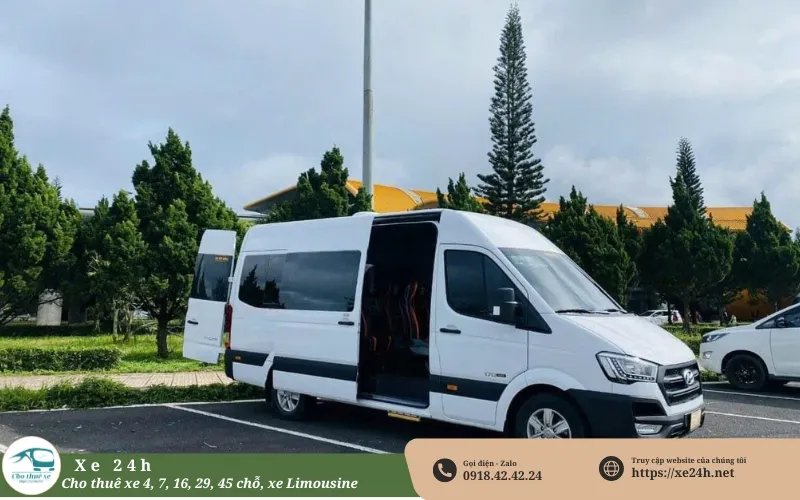 Thuê xe 16 chỗ Hyundai Solati
