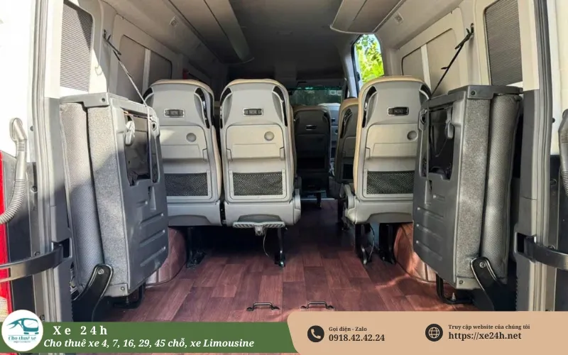 Thuê xe 16 chỗ Hyundai Solati