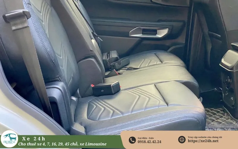 Thuê xe 7 chỗ Ford Everest