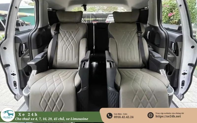 Thuê xe Limousine 9 chỗ đi công tác