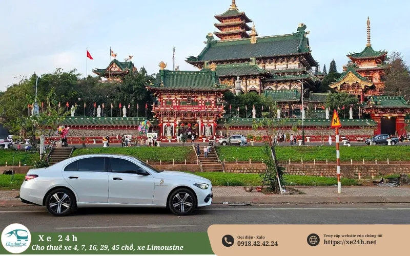 4-seater cars