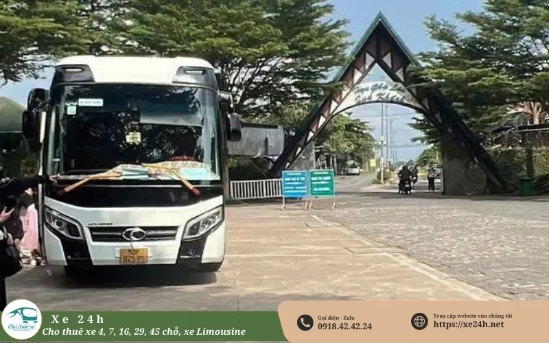 Thuê xe 29 chỗ đi Mũi Né Phan Thiết giá rẻ