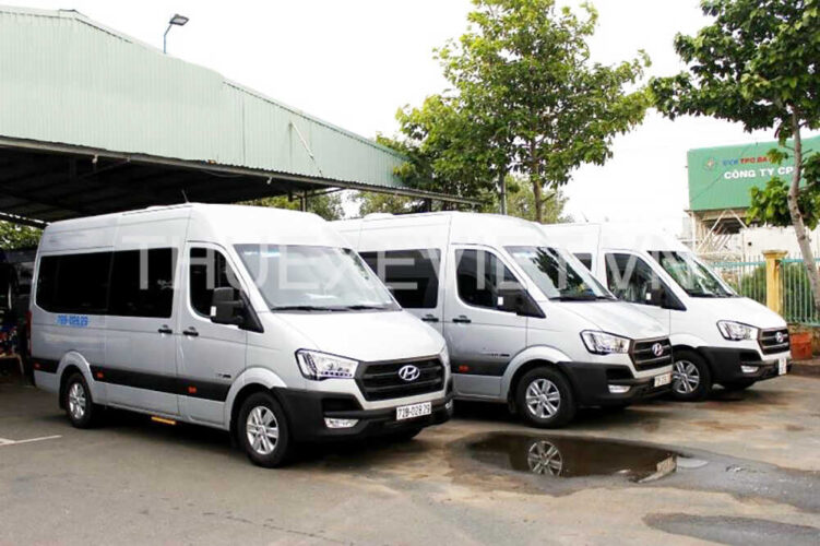 Các dòng xe 16 chỗ đa dạng