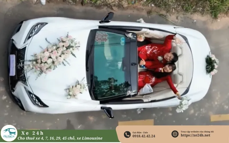 Thuê xe cưới Mui Trần