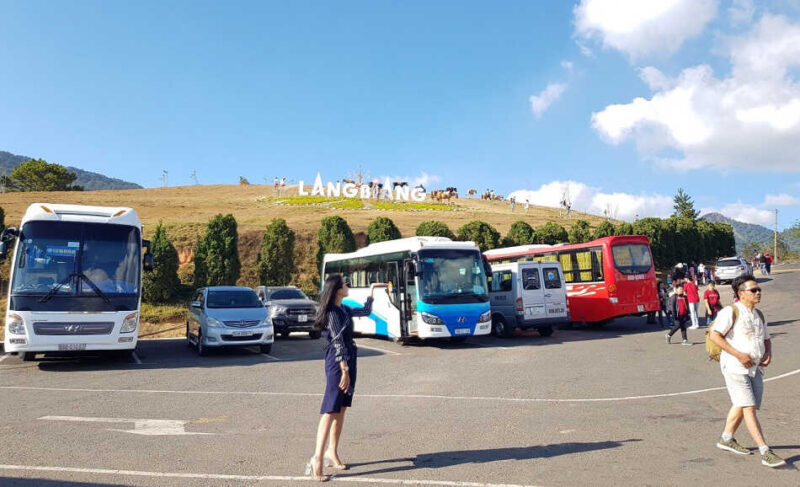 thuê xe đi đà lạt cho công ty