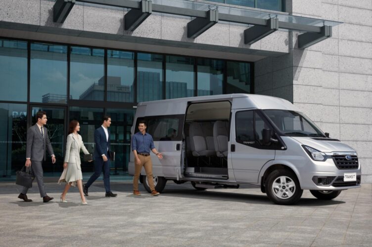 Thuê xe Ford Transit 16 chỗ