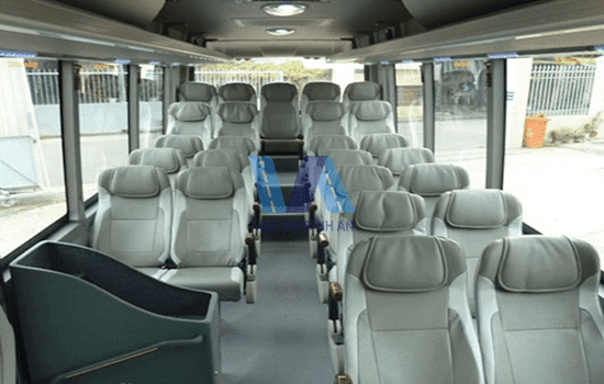 thuê xe đưa đón nhân viên