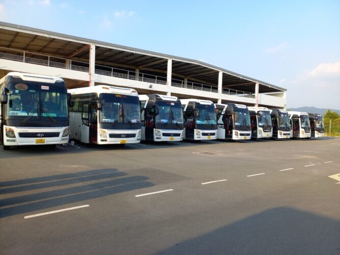 Xe đưa đón cán bộ công nhân viên giải pháp tối ưu 2026