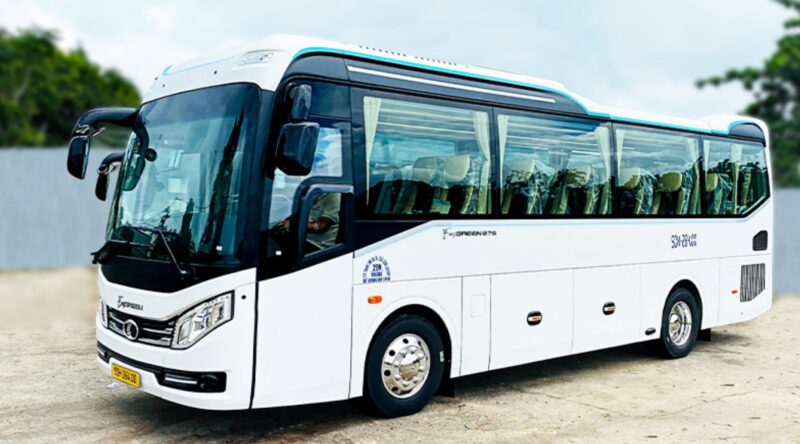 Thuê xe 29 chỗ giá bao nhiêu 1 ngày tại Xe24h