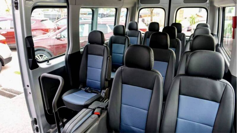 Top 5 dòng xe 16 chỗ tốt nhất cho công tác và du lịch