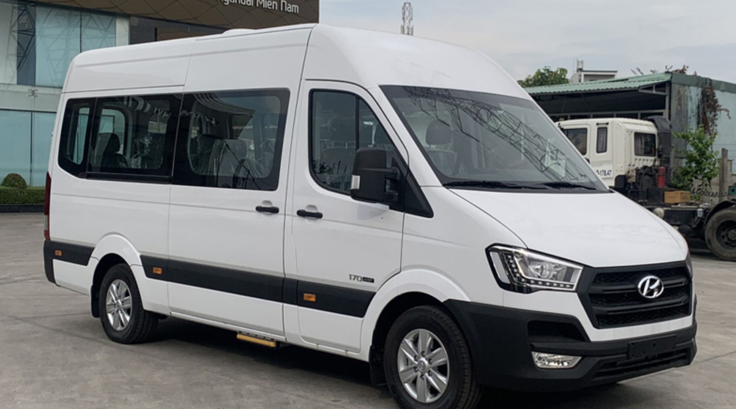 Thuê Xe Nha Trang Đi Đà Lạt: Bảng Giá, Kinh Nghiệm Và Lưu Ý Khi Đặt Xe