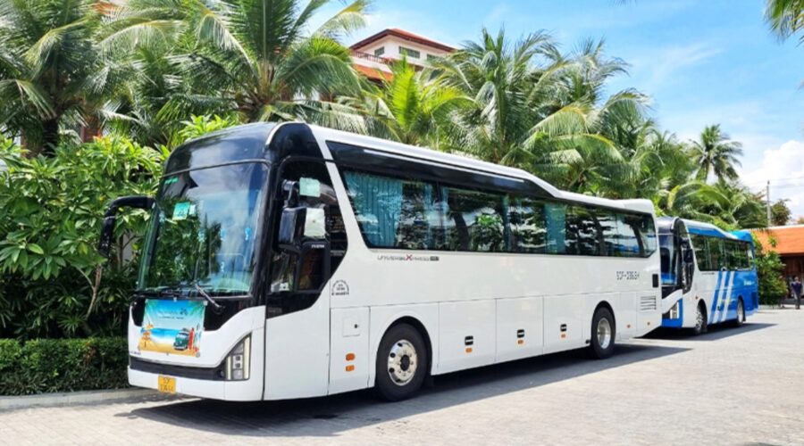 Giá Thuê Xe 45 Chỗ Đi Đà Lạt 2026: Bảng Giá & Kinh Nghiệm Thuê Xe
