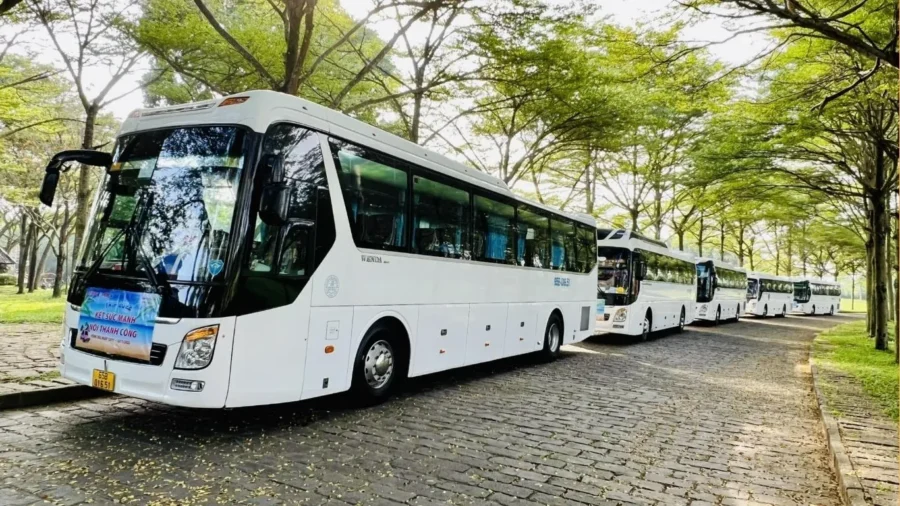 Dịch Vụ Thuê Xe 29 Chỗ Chuyên Nghiệp Cho Doanh Nghiệp Và Đoàn Du Lịch