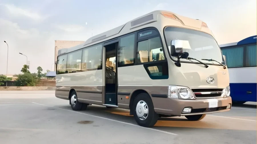 Thuê Xe Hợp Đồng 29 Chỗ Uy Tín, Linh Hoạt Cho Mọi Nhu Cầu Di Chuyển