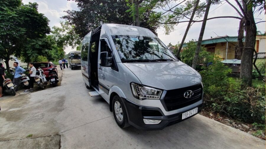 Thuê Xe Đưa Đón Nhân Viên Theo Tuyến – Tối Ưu Lộ Trình Và Chi Phí Doanh Nghiệp